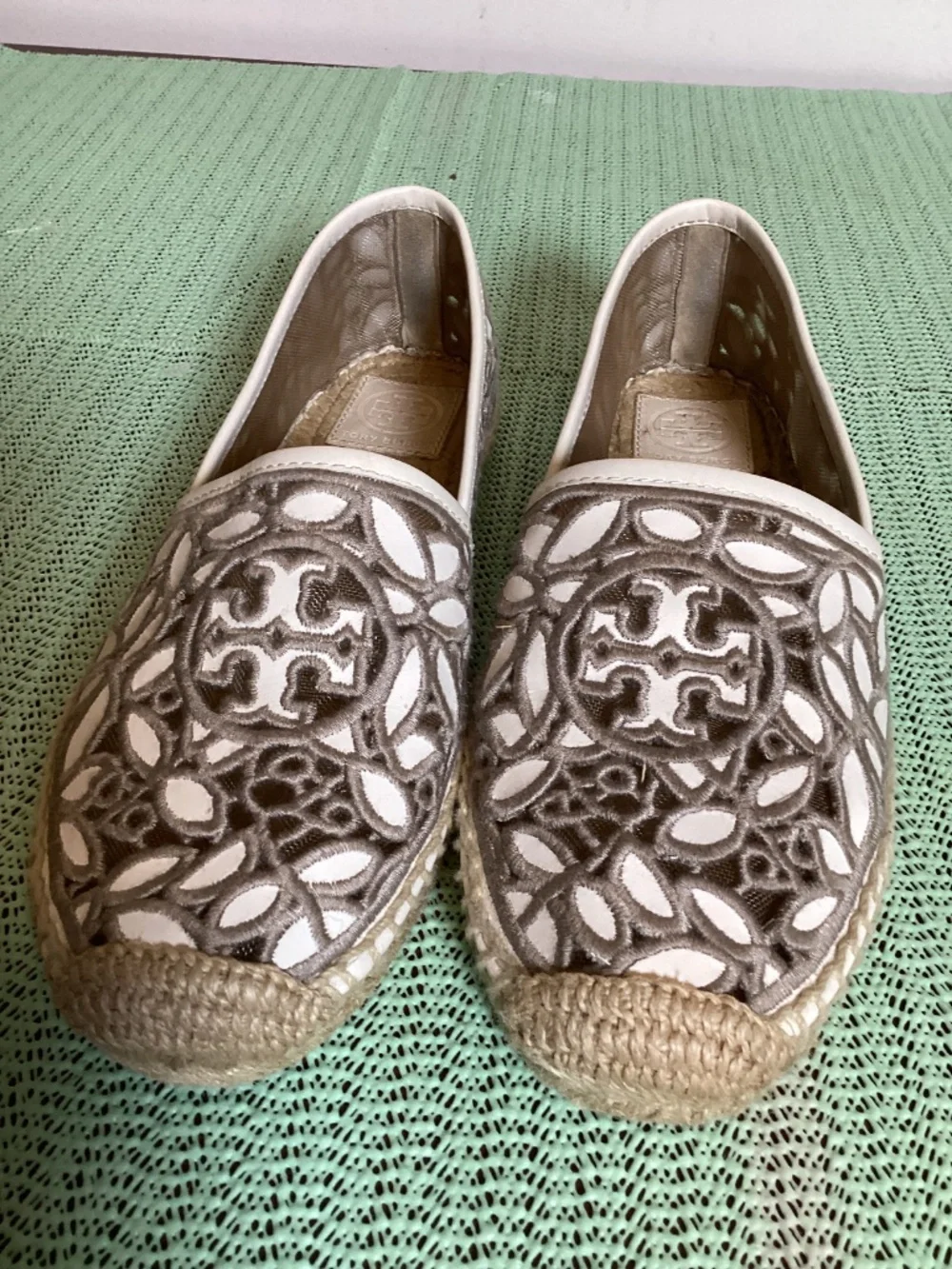 Tory Burch Rhea Lace cut out Espadrille feminine dainty ,preppy slip on SZ 7